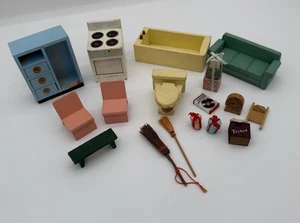 Vintage Holz Puppenhaus Möbel Germany andere Badewannen Stühle Herd 17 Stück - Bild 1 von 16