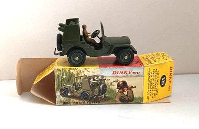 French Dinky Toys military 828 Jeep with Missile Launcher - Image 1 of 4