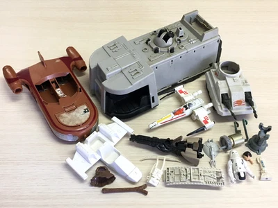 Lote de chatarra vintage de Star Wars piezas originales Kenner 1977-1983 Landspeeder X-Wing Foto 1 de 4