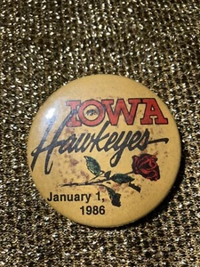 Iowa Hawkeyes Football 1986 Rose Bowl Game Button - Picture 1 of 2