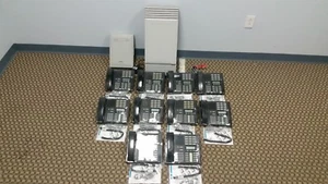 Paquete de sistema telefónico de oficina Nortel MICS 10 M7310 4 líneas identificador de llamadas buzón de voz - Imagen 1 de 7
