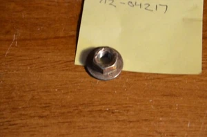 MTD 712-04217 Flange lock Nut - Picture 1 of 2