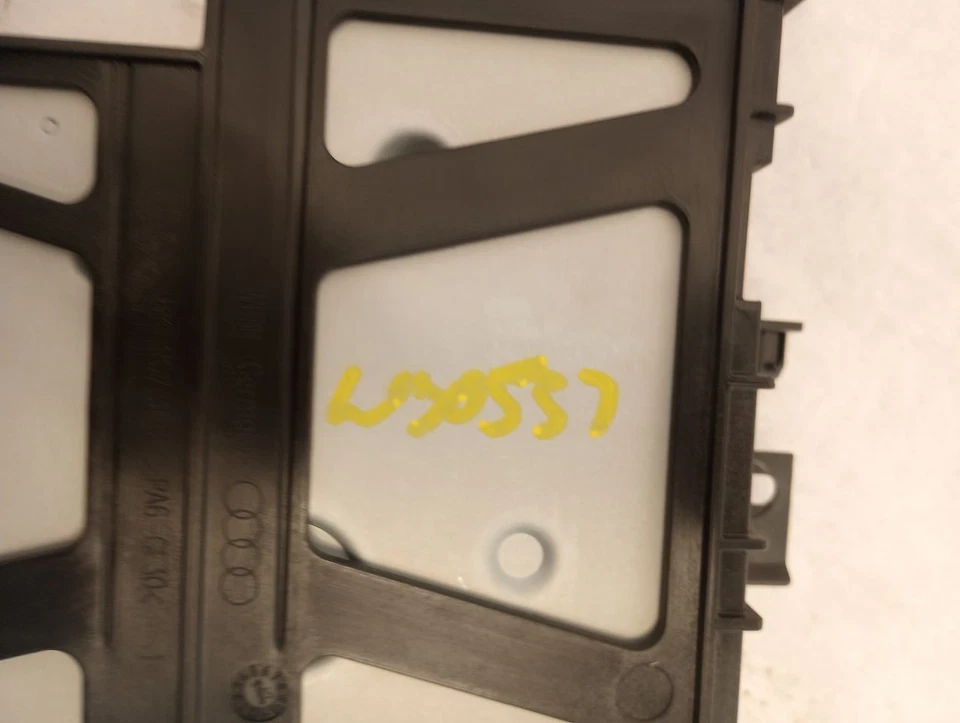 2023 Audi A3 Radio Receiver Equipment 3096683 - Image 1 of 4