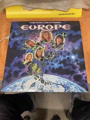 EUROPE~The Final Countdown LP~E 40241~86 Epic~MASTERDISK~PLAYS EXCELLENT~NM/VG+ - Image 1 of 4