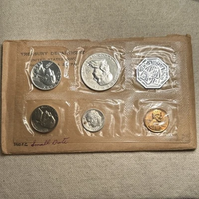 1960-U.S. Mint Silver Proof Set w/Small Date on Lincoln - Image 1 of 4