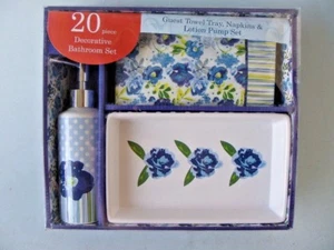 Bathroom Set Guest Towel Ceramic Tray Napkins & Lotion Pump Bath Decor New - Bild 1 von 5