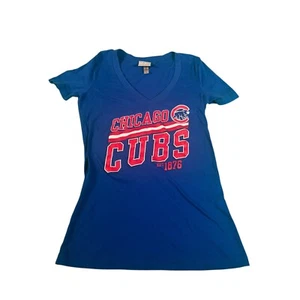 Chicago Cubs MLB Women's Blue V-neck T-shirt Size M MLB Genuine Merchandise - Picture 1 of 9