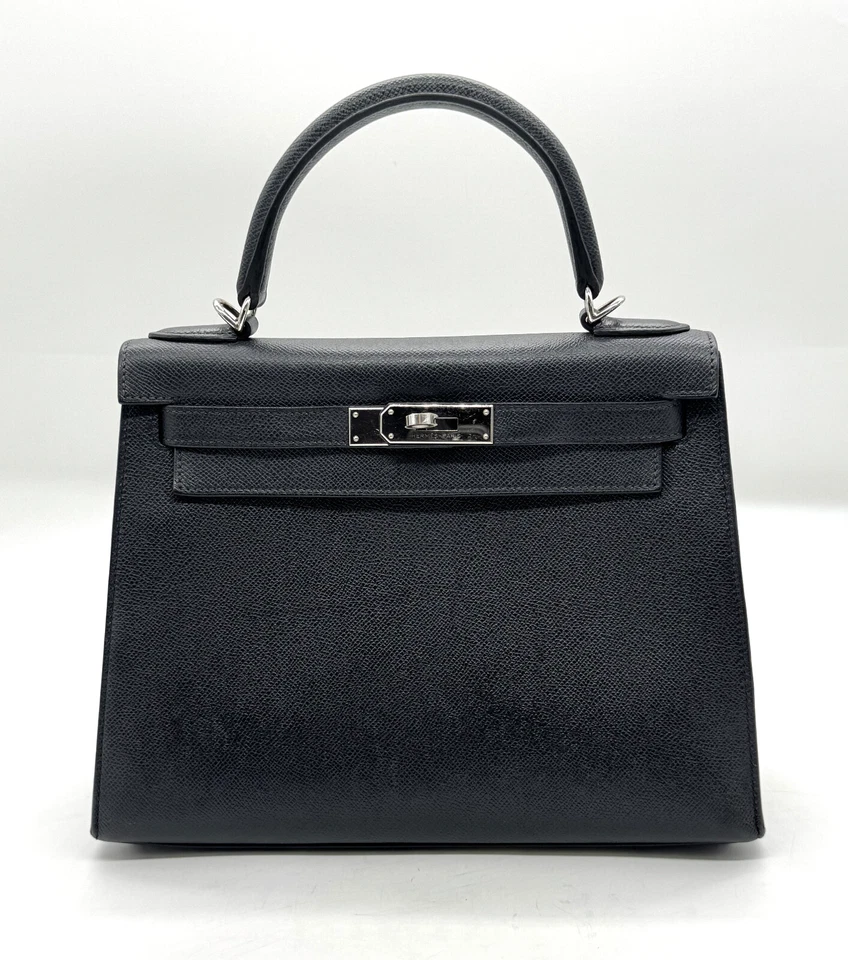 Hermes Kelly Sellier 28 Negro Epsom Paladio Herrajes Foto 1 de 4