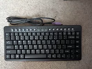Adesso Mini Multimedia MCK-91 Keyboard - Picture 1 of 7