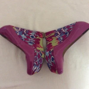 Steve Madden Platform Wedge Sandals Size 7 Purple  - Picture 1 of 10