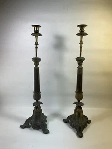 Antiguo candelabro alto de altar de iglesia de latón macizo macizo - Imagen 1 de 15