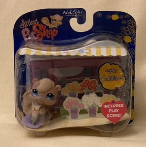 Hasbro Littlest Pet Shop LPS 2007 Cuddliest Florist Creme Eichhörnchen #540 Neu in OVP - Bild 1 von 9