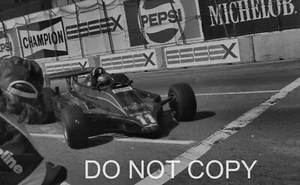 LOTUS 81 1980 MARIO ANDRETTI 35MM FOTOGRAFÍA NEGATIVA PLAYA LARGA GP F1 - Imagen 1 de 2