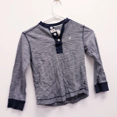 Suéter Nautica est 1983 Niño Botón Manga Larga Pullover Azul Gris Talla M 5-6 Foto 1 de 4