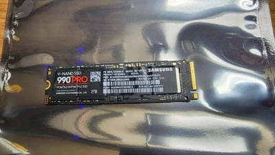 Samsung 990 PRO 2TB NVMe PCIe 4.0 M.2 2280 (MZ-V9P2T0B/AM) Internal SSD - Image 1 of 4