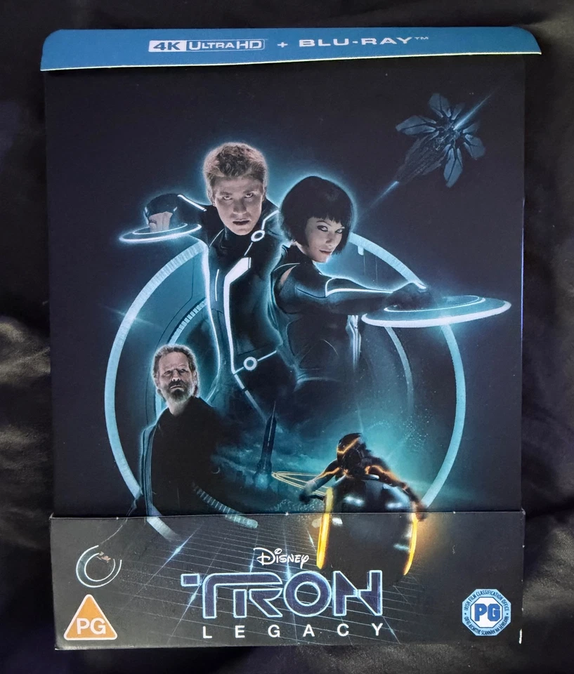 TRON: LEGACY - LIMITED EDITION 4K ULTRA HD BLU-RAY STEELBOOK & BLU-RAY SET - Image 1 of 4