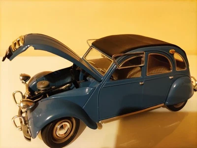 SOLIDO, Citroën 2 CV Chevaux  Échelle 1/17. TBE - Photo 1/4