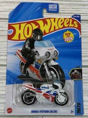 2025 Hot Wheels Honda VFR750R (RC30) #224 Moto 4/5 - Free Shipping - Image 1 of 3