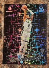 MarJon Beauchamp 2022-23 Panini Chronicles Luminance Asia Parallel RC #156