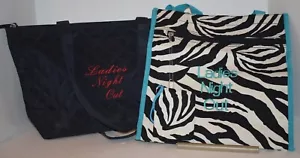 2 "BORSE DA DONNA NIGHT OUT"" - NUOVE - 1 STAMPA ZEBRA & 1 TRAPUNTATO BLU SCURO - Foto 1 di 6