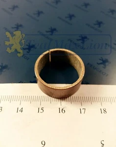 Bague 22 x 25 - 10 de crémaillère Peugeot 204 ->M1970 1er montage - Imagen 1 de 2