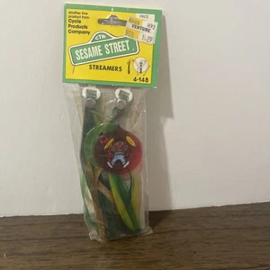Vintage Sesame Street Bicycle Streamers 1987 - Picture 1 of 5