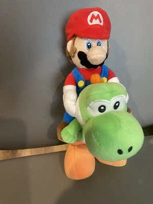 Pelúcia Super Mario Bros Mario & Yoshi Japão autêntica - Imagem 1 de 4