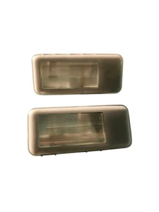 BMW Innenraumbeleuchtung Hinten 140929 930 Hella grau - Bild 1 von 3