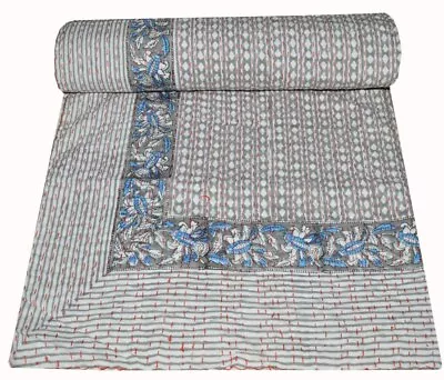 Colcha reversible Kantha de lunares hecha a mano india de algodón Queen Foto 1 de 4