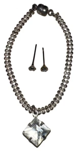 Robert Tonner Ellowyne Wilde Tyler Wentworth 16" Doll Sized Necklace and Earring - Picture 1 of 3