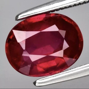 1.82ct 7.8x6mm Oval Rich Red Ruby Gemstone Mozambique - Imagen 1 de 5