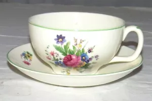 Tazza e piattino grande colazione in porcellana metà inverno Inghilterra - Rose rosse - Foto 1 di 6