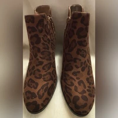 Botas/Botines Style & Co Estampado Animal-Talla 6 Foto 1 de 4