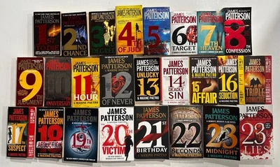 25 Book Lot Complete WOMENS MURDER CLUB Series JAMES PATTERSON Paperback Set - Image 1 of 4