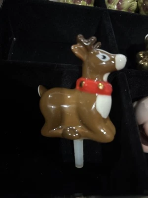 Nora Fleming Mini Reindeer with Collar Ceramic Platter Ornament Retired - Image 1 of 4