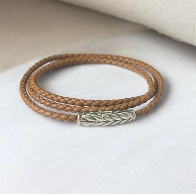 Brazalete David Yurman Chevron Triple Envoltura Cuero Marrón en Plata de Ley Foto 1 de 3