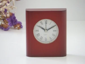 Wooden Desk Clock Classical Style - Picture 1 of 8