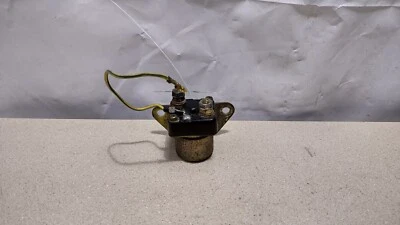 Interruptor de relé solenoide de arranque Suzuki GS 1100 GS1100 1982 #1024,3-30 Foto 1 de 4