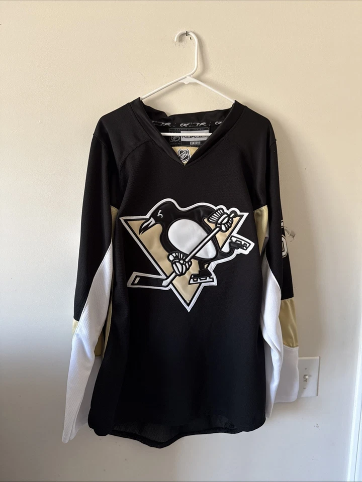 Camiseta deportiva para hombre Reebok Pittsburgh Penguins Kris Letang #58 NHL talla 54 - negra Foto 1 de 4