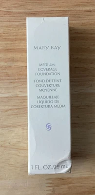 Mary Kay 041998 Ivory 200 Medium Coverage Foundation 1oz (New in Box) - Image 1 of 3