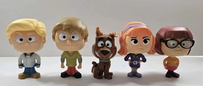 Juego completo de 5 figuras Bobblehead Scooby Doo Happy Meal de McDonald's 2021 Foto 1 de 4