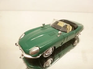 NEW-RAY 48263 JAGUAR E-TYPE CABRIOLET 1961 -GREEN 1:43- GOOD - 280 - Imagen 1 de 6