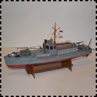 1:50 Scale Polish Kaszub Motorcycle Patrol Boat DIY PAPER Model Kit toy gift - Image 1 of 4