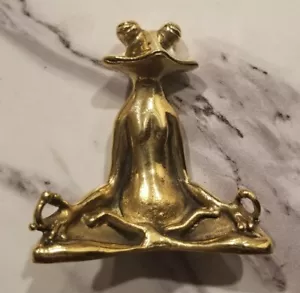 Brass Metal Frog Sitting (Lotus) Small Statue Figure - Picture 1 of 3