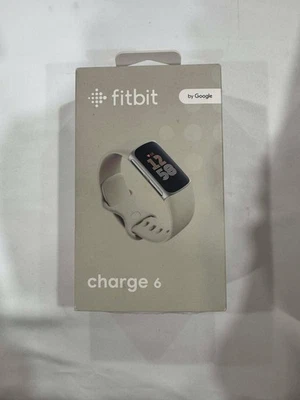 Fitbit Charge 6 Wristband - White (GA05185NA) - Image 1 of 4