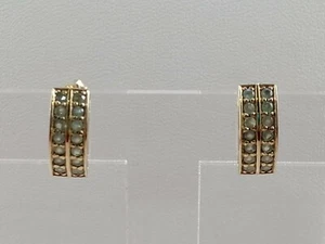 Exquisite 9K Carat Yellow Gold Alexandrite (0.689 carats) Earrings (2.64 grams) - Picture 1 of 8