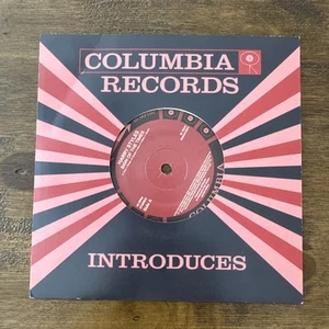 NEW Harry Styles Debut Single + From The Dining Table 7” Vinyl Record, 2016 - Picture 1 of 3