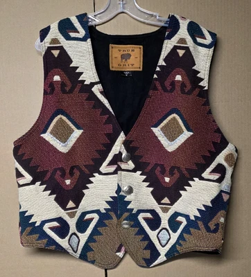 Chaleco tapiz True Grit Southwestern patrón azteca occidental botones concho EE. UU. Foto 1 de 4