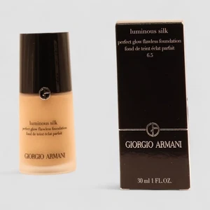 Armani Luminous Silk Foundation - 6.5, 1 OZ. - Picture 1 of 7