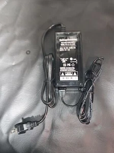 CHALLENGER CABLE SALES SWITCHING POWER SUPPLY PS-3.3-12-3-DC1....FREE SHIPPING - Picture 1 of 4